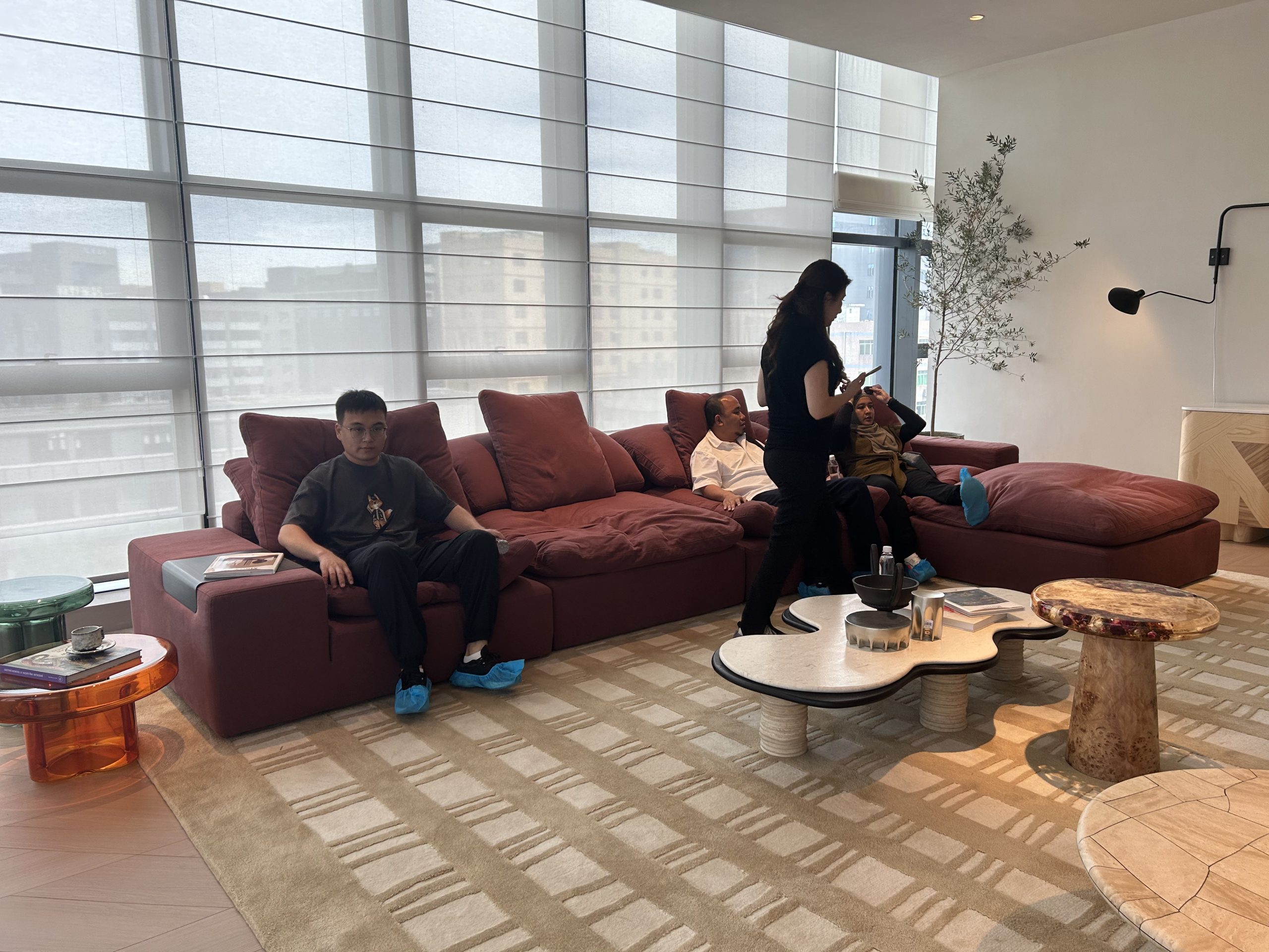 Real furniture sourcing day in Foshan with an international client
